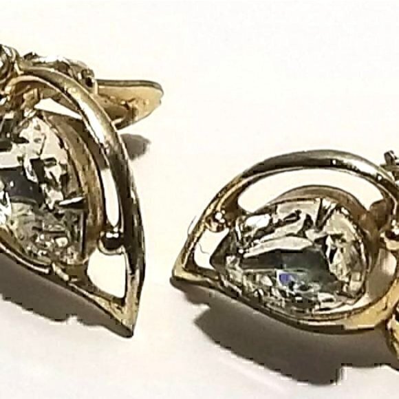 Signed Kramer Large Rhinestone Clip Earrings - Picture 6 of 6